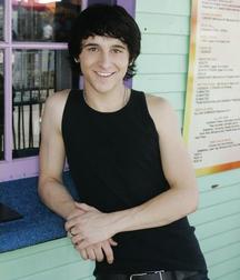 Hot Idols: Mitchel Musso 5e0e935500692.jpg