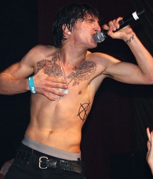 Hot Idols: Mitchel Musso 5e0e9373435ec.jpg