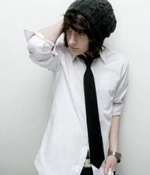 Hot Idols: Mitchel Musso 5e0e93a0b39c5.jpg