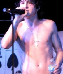 Hot Idols: Mitchel Musso 5e0e9404777be.jpg