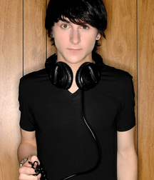 Hot Idols: Mitchel Musso 5e0e9408654e5.jpg
