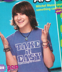 Hot Idols: Mitchel Musso 5e0e942a48041.jpg