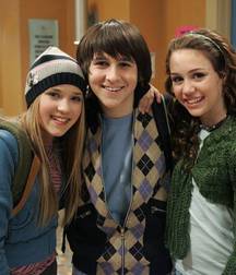 Hot Idols: Mitchel Musso 5e0e9449c9e72.jpg
