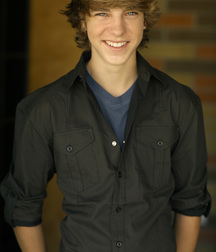 Hot Idols: Chase Ellison 5e0faf58ef2a5.jpg
