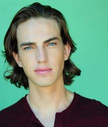 Hot Idols: Chase Ellison 5e0faf65654ef.jpg