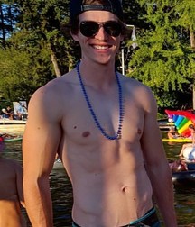 Hot Idols: Chase Ellison 5e0fb067d733b.jpg