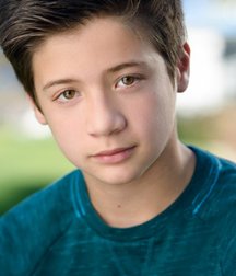 Hot Idols: Davis Cleveland 5e2e43a5d32d9.jpg