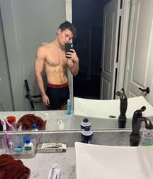 Hot Idols: Davis Cleveland 5e2e44192d67b.jpg