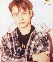 Hot Idols: Edward Furlong 5e3460f7a026f.jpg