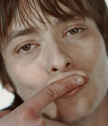 Hot Idols: Edward Furlong 5e34633a97439.jpg