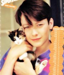 Hot Idols: Edward Furlong 5e34633e6cce9.jpg