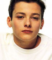 Hot Idols: Edward Furlong 5e34635733e68.jpg