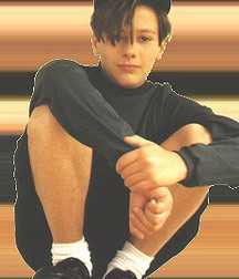 Hot Idols: Edward Furlong 5e34638305f93.jpg