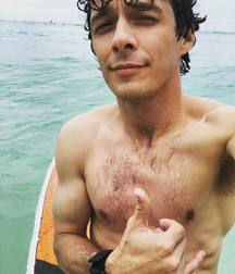Hot Idols: Matthew Underwood  5e48657f77931.jpg