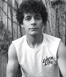 Hot Idols: Matthew Underwood  5e4865a81a1e4.jpg