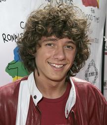 Hot Idols: Matthew Underwood  5e4865aec41f0.jpg