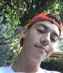 Hot Idols: Griffin Gluck 5e5d36936f6b3.jpg