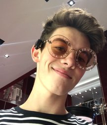 Hot Idols: Griffin Gluck 5e5d36d4bc8f8.jpg