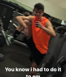 Hot Idols: Griffin Gluck 5e5d36e100778.jpg