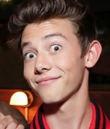 Hot Idols: Griffin Gluck 5e5d36ed41afe.jpg