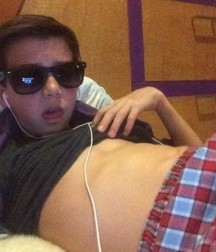 Hot Idols: Griffin Gluck 5e5d36eecd906.jpg