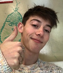 Hot Idols: Griffin Gluck 5e5d3714c3852.jpg