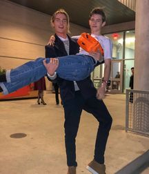 Hot Idols: Griffin Gluck 5e5d371d7e0a0.jpg