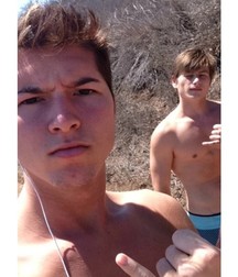 Hot Idols: Paul Butcher 5e5fee208862b.jpg