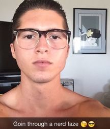Hot Idols: Paul Butcher 5e5fee2222649.jpg