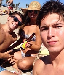 Hot Idols: Paul Butcher 5e5fee3c1cee7.jpg