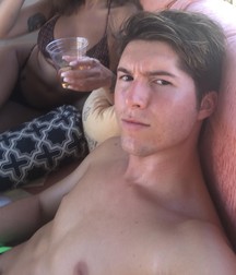 Hot Idols: Paul Butcher 5e5fee73a63a0.jpg