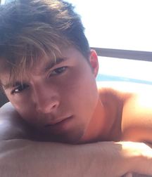 Hot Idols: Paul Butcher 5e5feeac67063.jpg