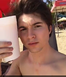 Hot Idols: Paul Butcher 5e5feedd90550.png