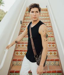 Hot Idols: Paul Butcher 5e5fef27c156b.jpg
