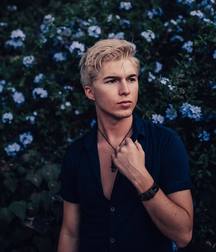 Hot Idols: Paul Butcher 5e5fef34cdd5c.jpg