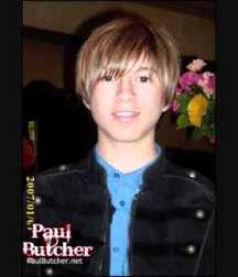 Hot Idols: Paul Butcher 5e5fef47add80.jpg