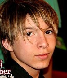 Hot Idols: Paul Butcher 5e5fef907b1f5.jpg