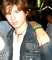 Hot Idols: Paul Butcher 5e5fefb30a71d.png