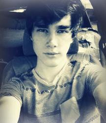 Hot Idols: Noah Crawford 5e613e50cfbff.jpg