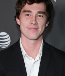 Hot Idols: Noah Crawford 5e613e59895fd.jpg