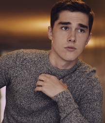 Hot Idols: Noah Crawford 5e613e67c887c.jpg
