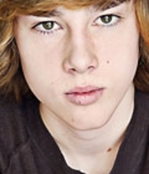 Hot Idols: Noah Crawford 5e613e7a4c450.jpg