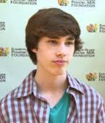 Hot Idols: Noah Crawford 5e613f50cc602.png