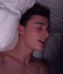 Hot Idols: Noah Schnapp 5e67c114aa555.jpg