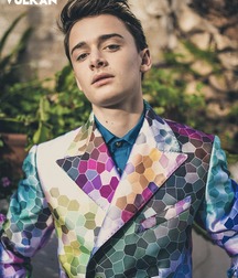 Hot Idols: Noah Schnapp 5e67c11e868e2.jpg