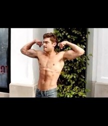 Hot Idols: Zac Efron 5e6a6beb65674.jpg