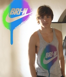 Hot Idols: Zac Efron 5e6a6d16cf933.jpg