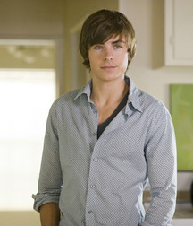 Hot Idols: Zac Efron 5e6a6d255d293.jpg