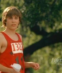 Hot Idols: Zac Efron 5e6a6d5a7f351.jpg