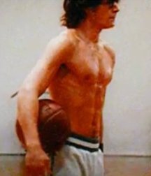 Hot Idols: Zac Efron 5e6a6d91e1970.jpg